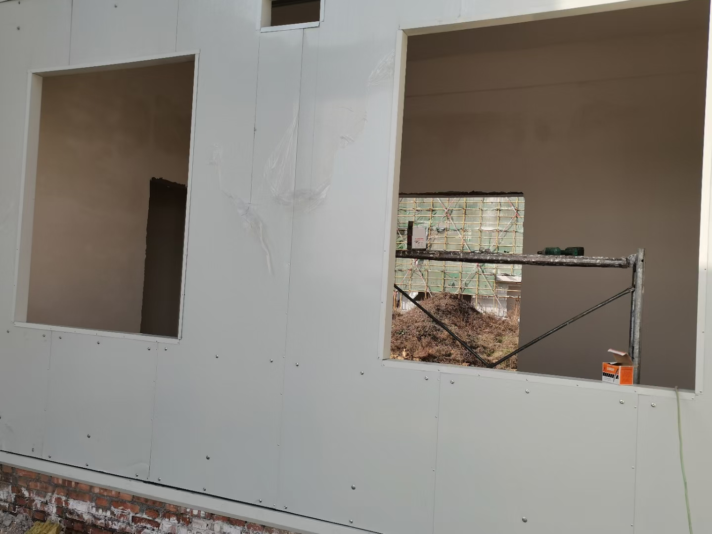 许昌储氢间岩棉夹芯彩钢板泄爆墙